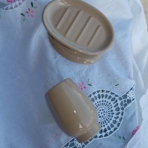 Vintage Ceramic Minimalist Bathroon Set